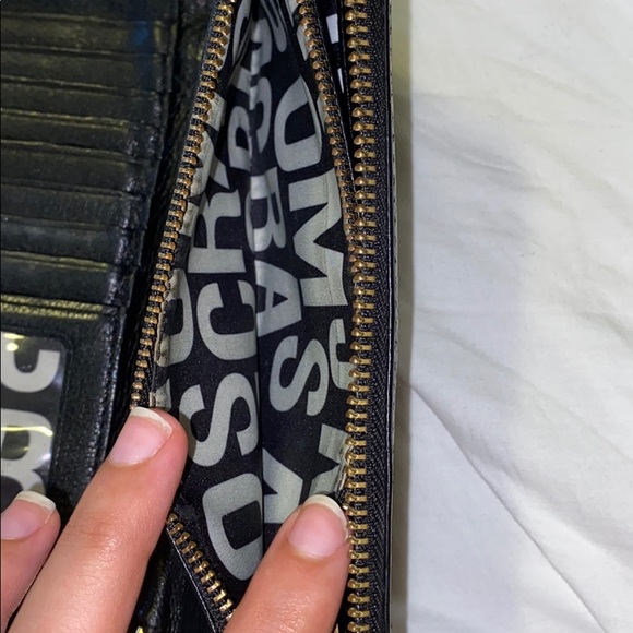 Marc by Marc Jacobs Wallet - Picture 6 of 9